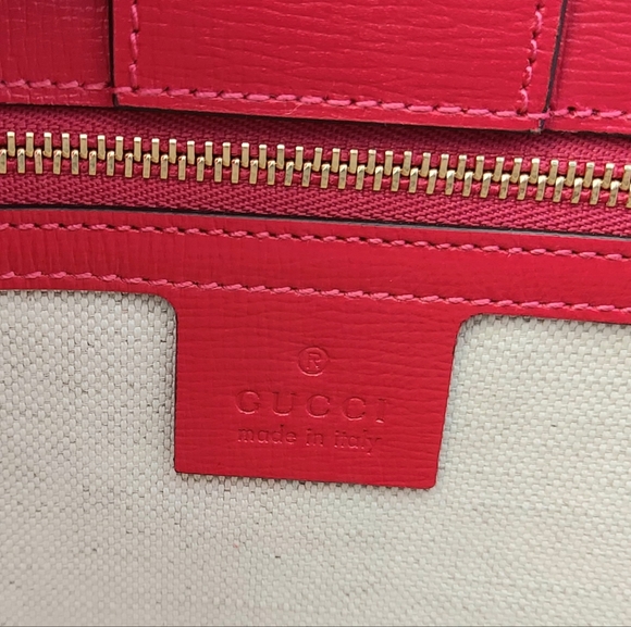 Gucci Red Horsebit 1955 Raffia - Picture 6 of 6